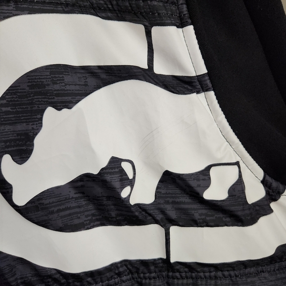 Ecko Unltd Black and Gray Puffer Jacket Men's Size 4X - Picture 3 of 11